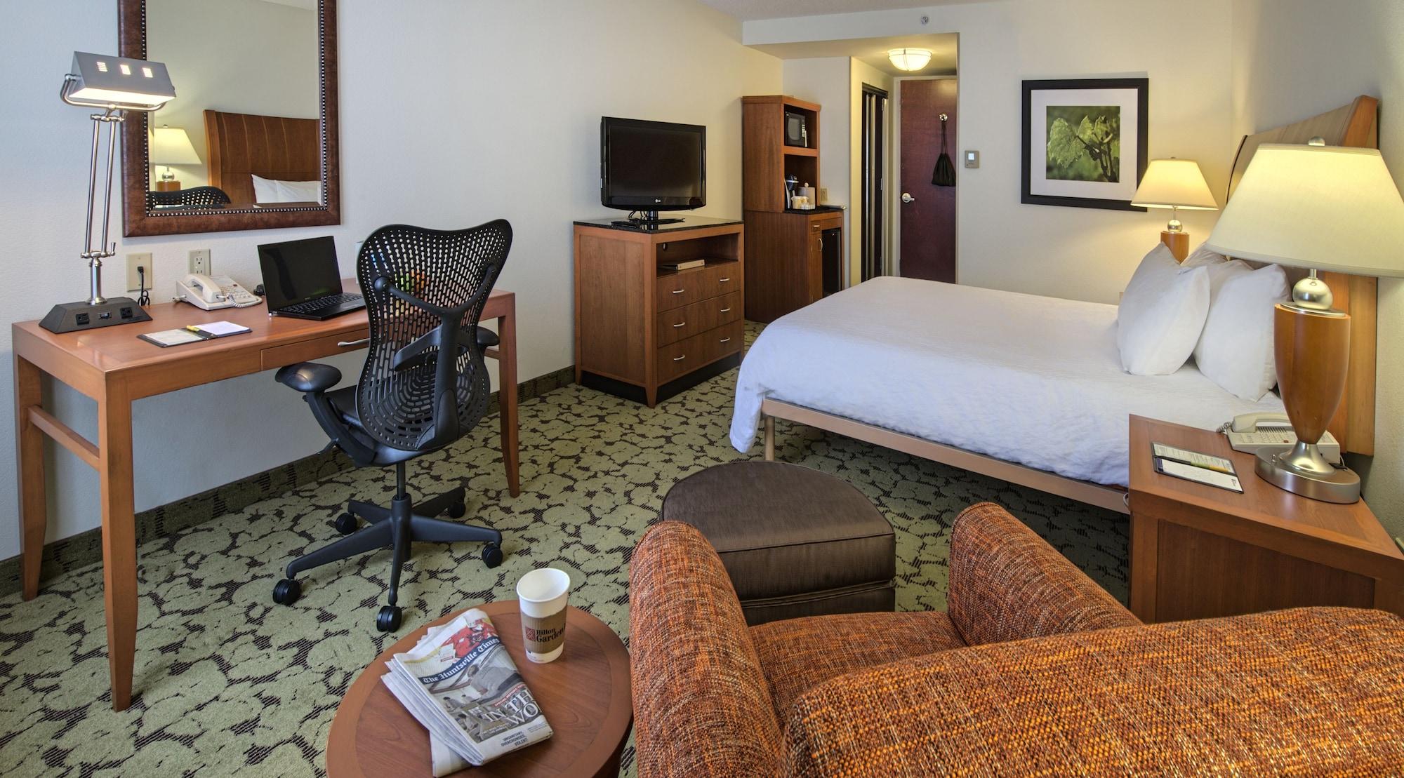 Hilton Garden Inn Huntsville/Space Center מראה חיצוני תמונה