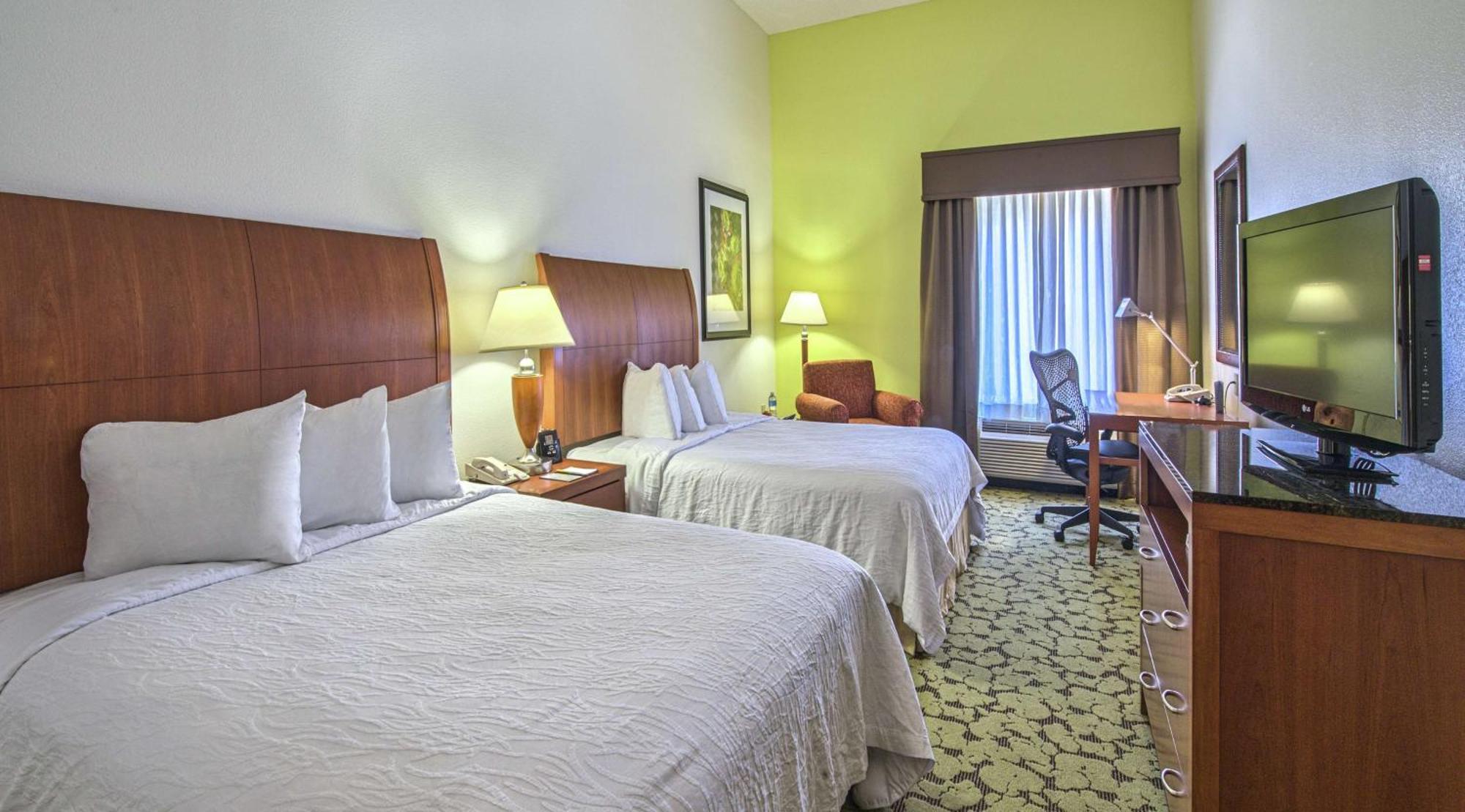 Hilton Garden Inn Huntsville/Space Center מראה חיצוני תמונה