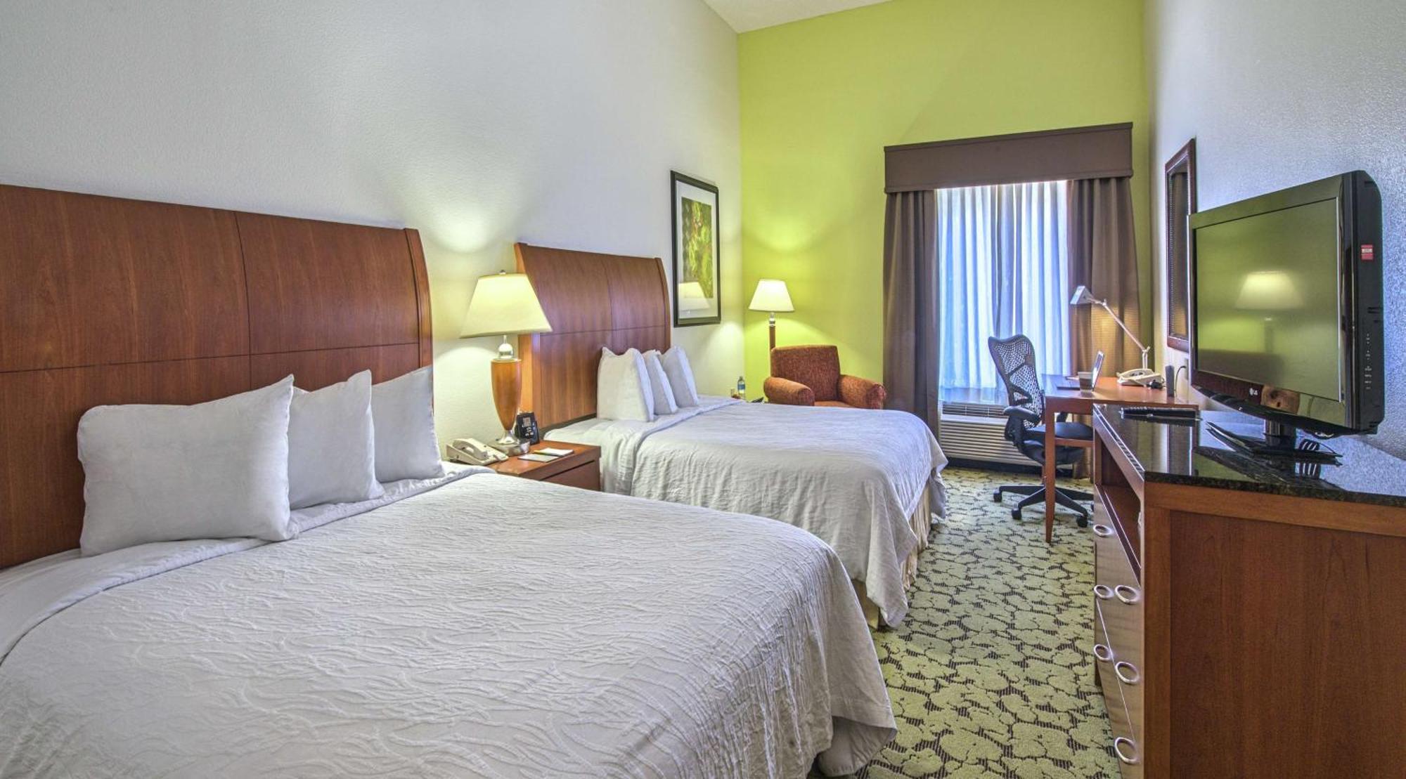 Hilton Garden Inn Huntsville/Space Center מראה חיצוני תמונה