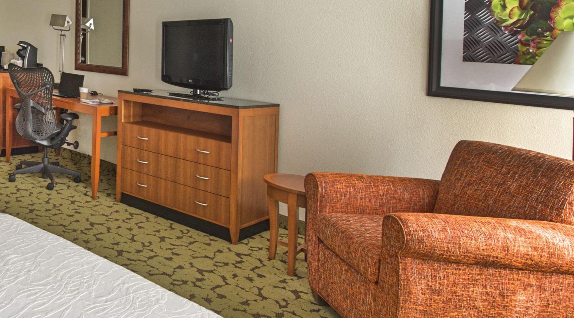 Hilton Garden Inn Huntsville/Space Center מראה חיצוני תמונה