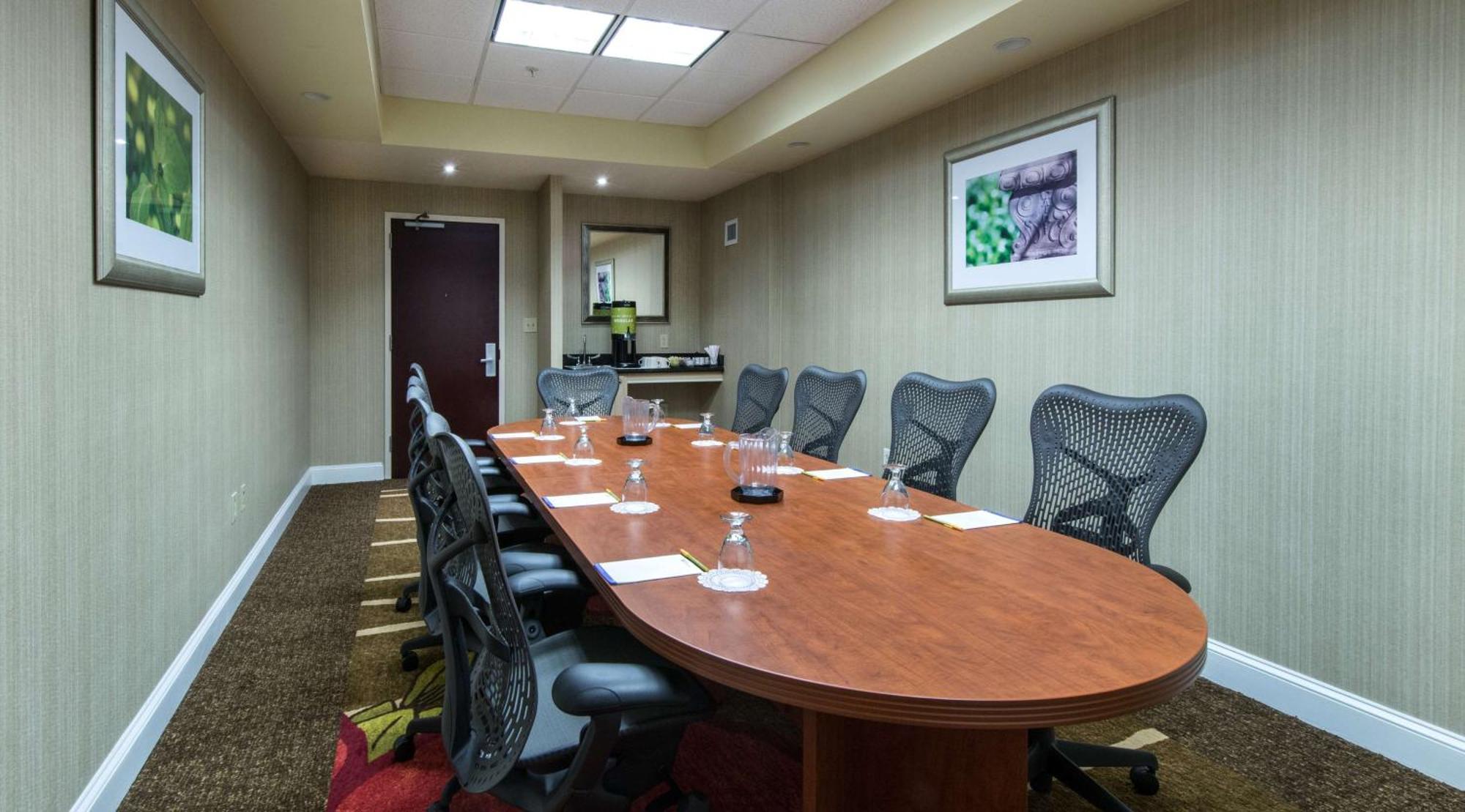 Hilton Garden Inn Huntsville/Space Center מראה חיצוני תמונה