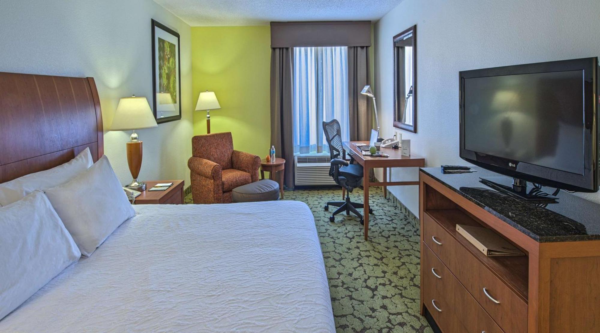Hilton Garden Inn Huntsville/Space Center מראה חיצוני תמונה