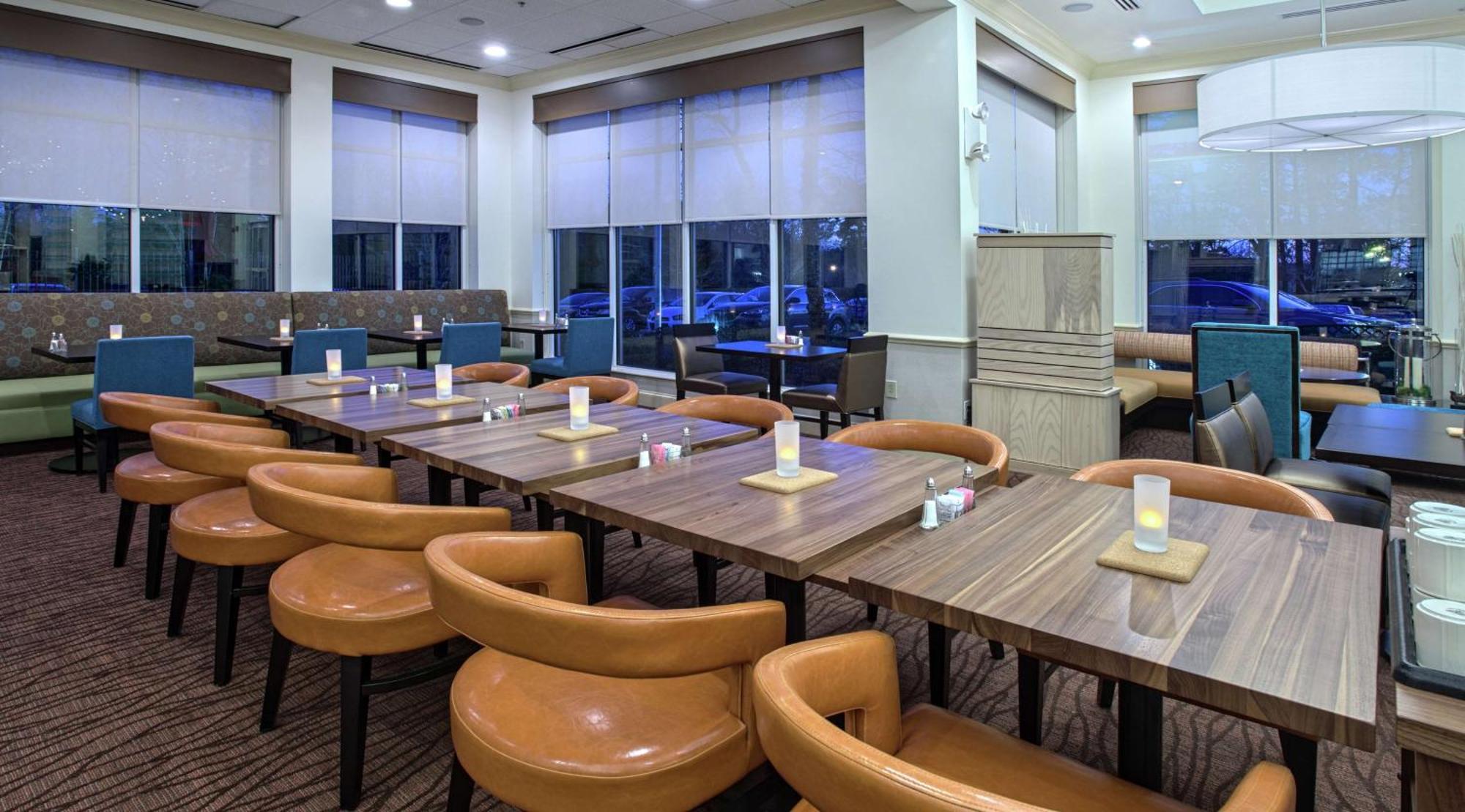 Hilton Garden Inn Huntsville/Space Center מראה חיצוני תמונה