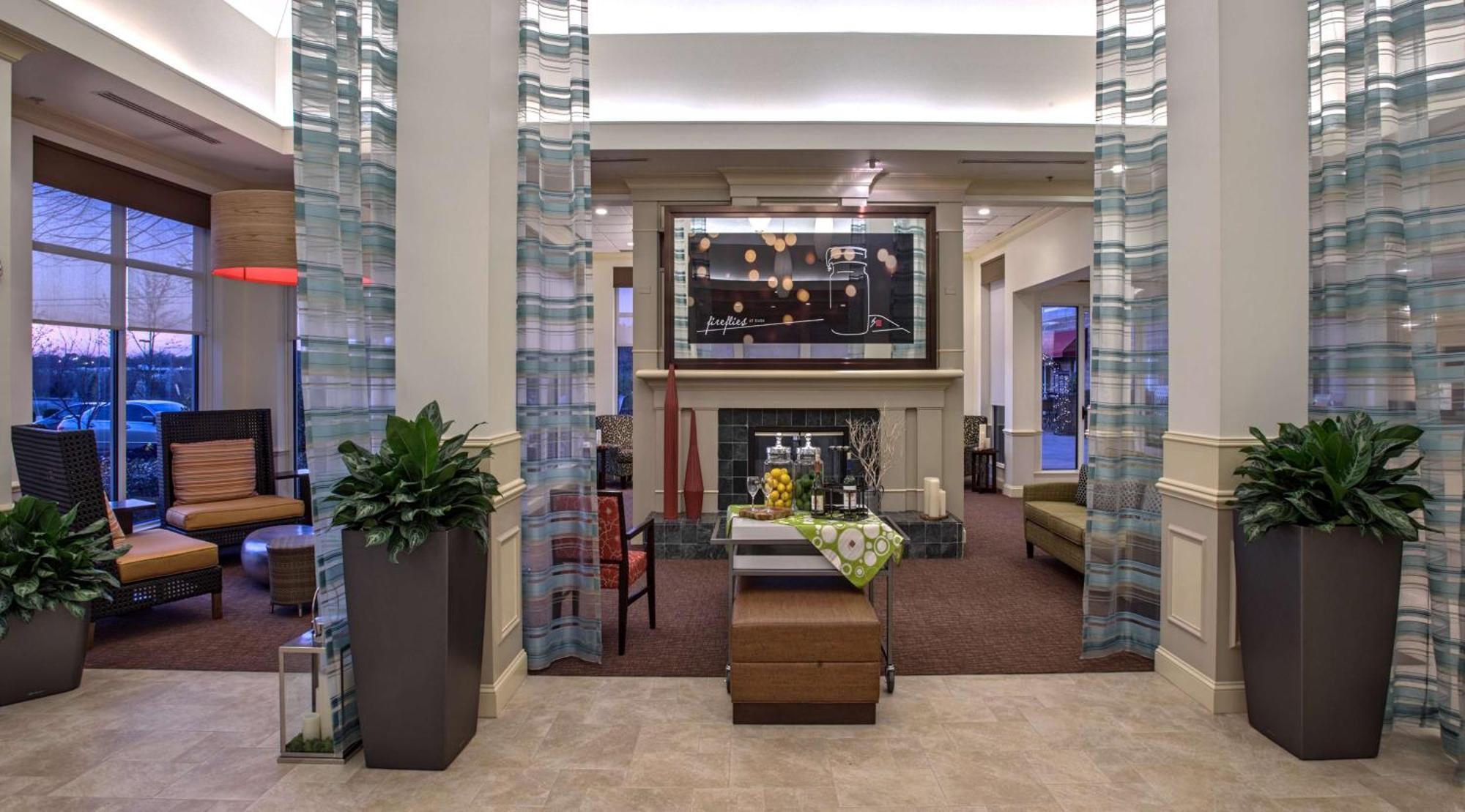 Hilton Garden Inn Huntsville/Space Center מראה חיצוני תמונה